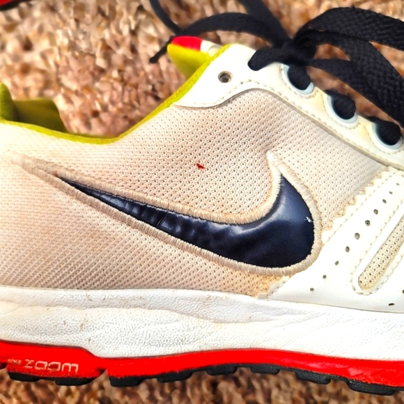 Nike Zoom White Athletics Shoes W7.5 - Picture 5 of 12